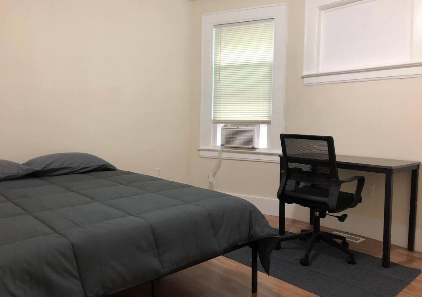 Spacious And Private Apartment With 3 Bedrooms And 1 Bathroom Near Newark International Airport Ewr And New York City Extérieur photo